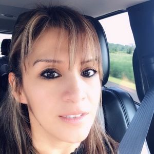 Meet your Posher, Veronica